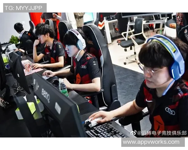 深入解析JDG战队盯防体系的战术运用与团队协作技巧