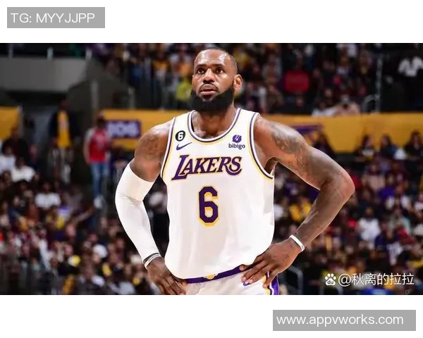 勒布朗詹姆斯：篮球之王的辉煌历程与传奇影响力探讨