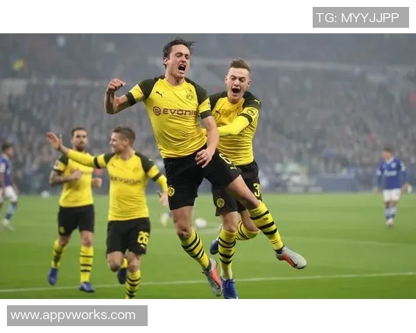 多特蒙德与不来梅的激烈对决谁能在德甲赛场上笑到最后