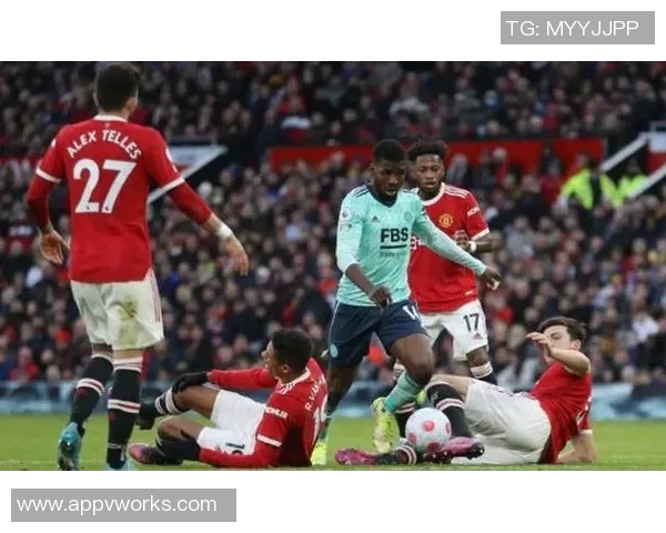 曼联与巴萨巅峰对决图文直播全程回顾精彩瞬间