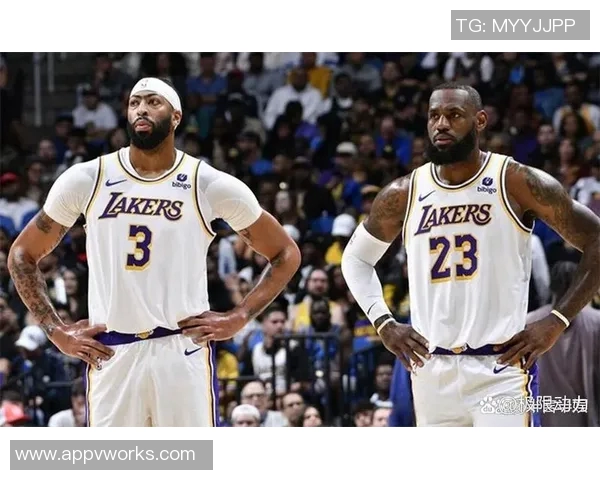 火箭队与湖人队在06年激战回顾:经典对决与传奇时刻的重温 火箭队与湖人队在06年激战回顾:经典对决与传奇时刻的重温