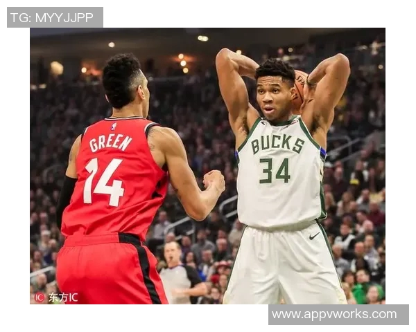 猛龙与雄鹿激战正酣在线直播全程回顾与精彩瞬间分享