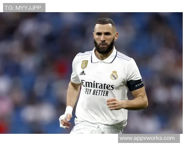 皇马逆转拜仁晋级四强本泽马加时赛绝杀展现王者风范