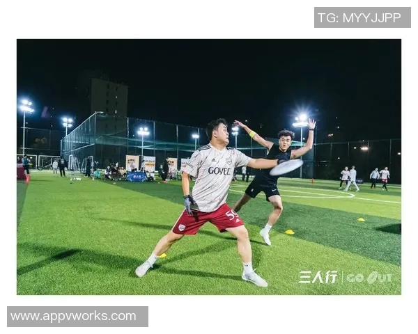 飞盘竞技的魅力与挑战成都飞盘队如何掌控比赛节奏与战术策略 飞盘竞技的魅力与挑战成都飞盘队如何掌控比赛节奏与战术策略