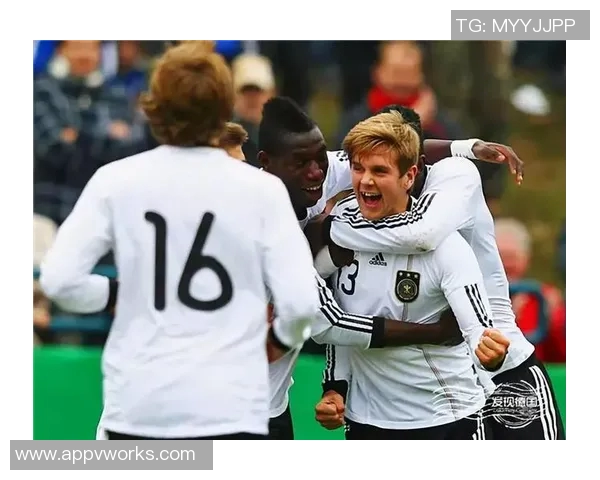 京多安的足球之路：从青训新星到世界级中场大师的成长历程