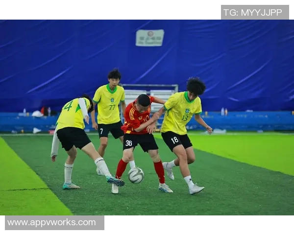 力帆与上港精彩对决集锦回顾展现足球魅力与激情瞬间